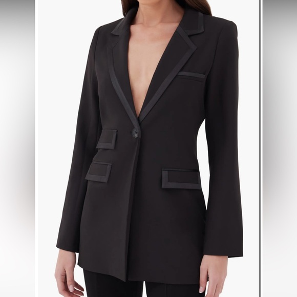 4th & Reckless Bella Long Blazer - Picture 2 of 4